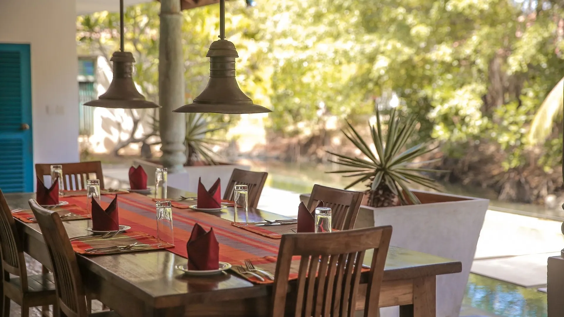 Hundira Villa Negombo