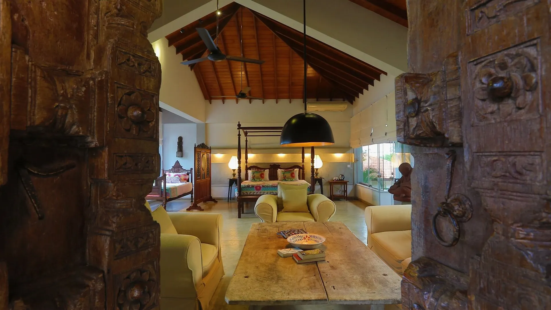 Hundira Villa Negombo